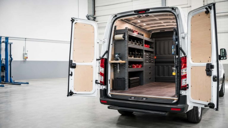 Panelvan Servis Aracı Kaplama